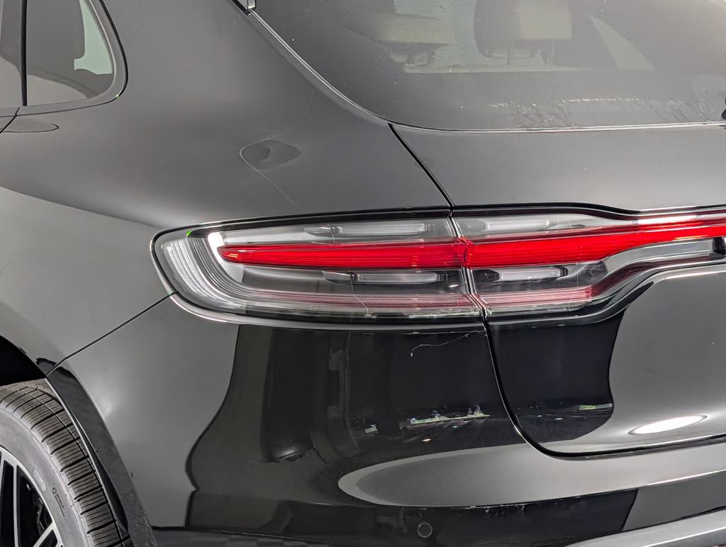 New 2026 Porsche Macan AWD/4WD image 16