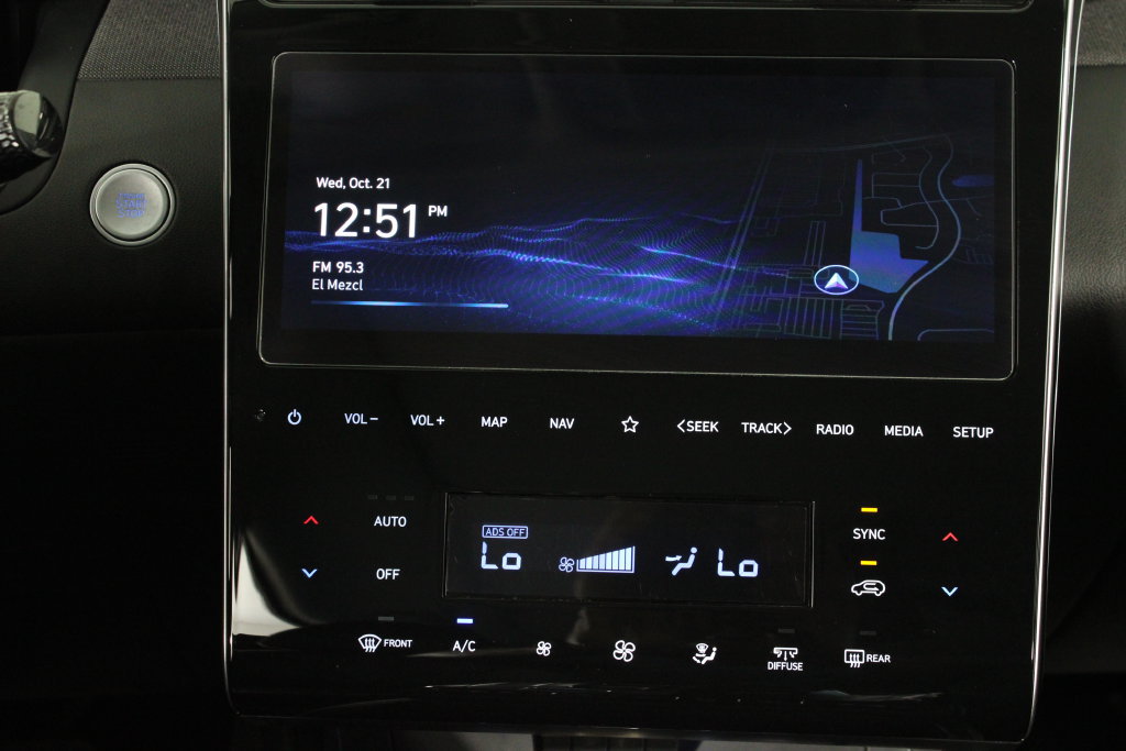 Certified 2022 Hyundai Tucson Limited AWD/4WD image 9