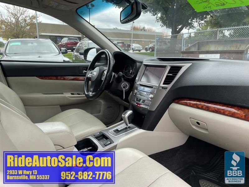 Used 2012 Subaru Outback 2.5i Limited AWD/4WD image 14