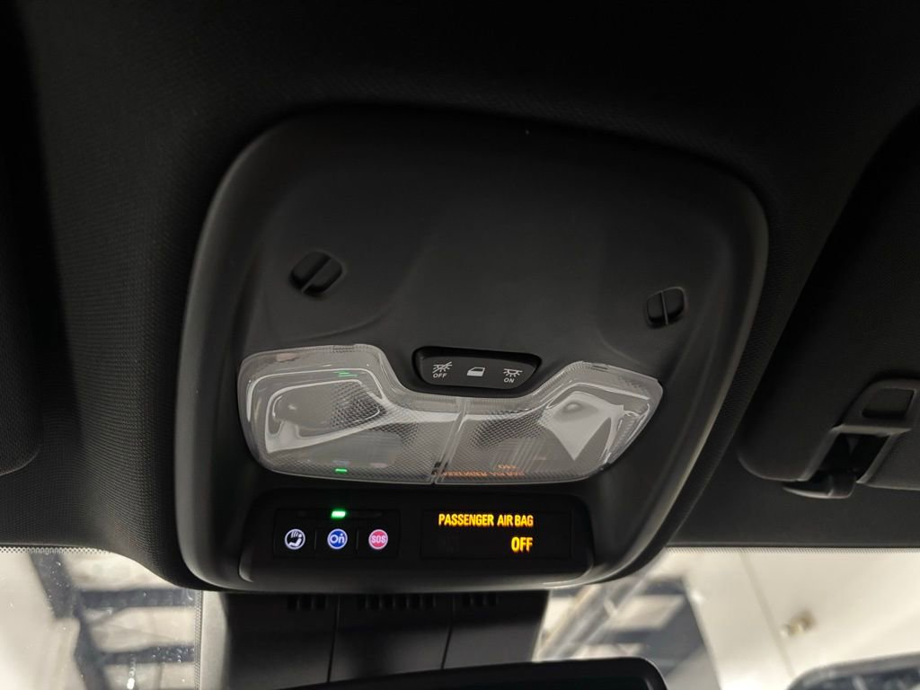 New 2026 GMC Canyon Elevation w/ Convenience Package image 25