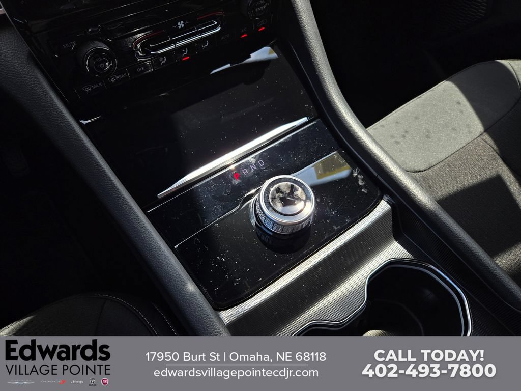 New 2026 Jeep Grand Cherokee L Laredo AWD/4WD image 22