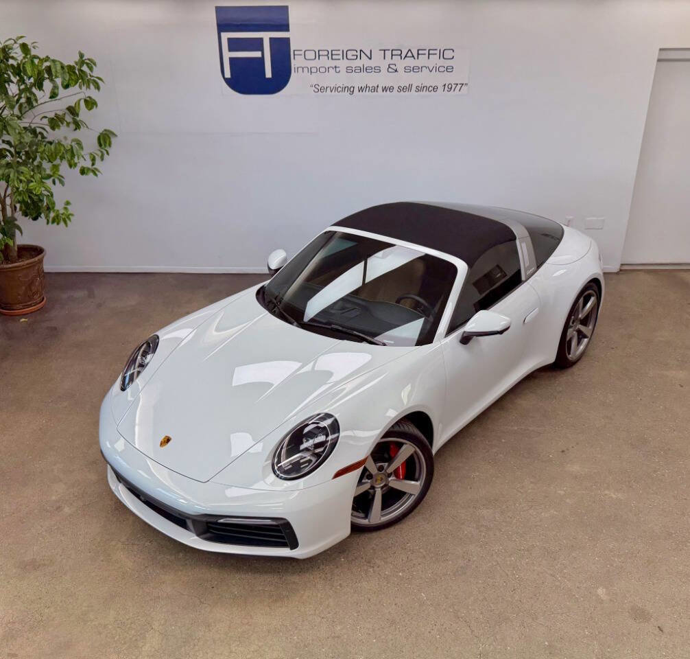 Used 2024 Porsche 911 Targa 4S w/ Premium Package image 6
