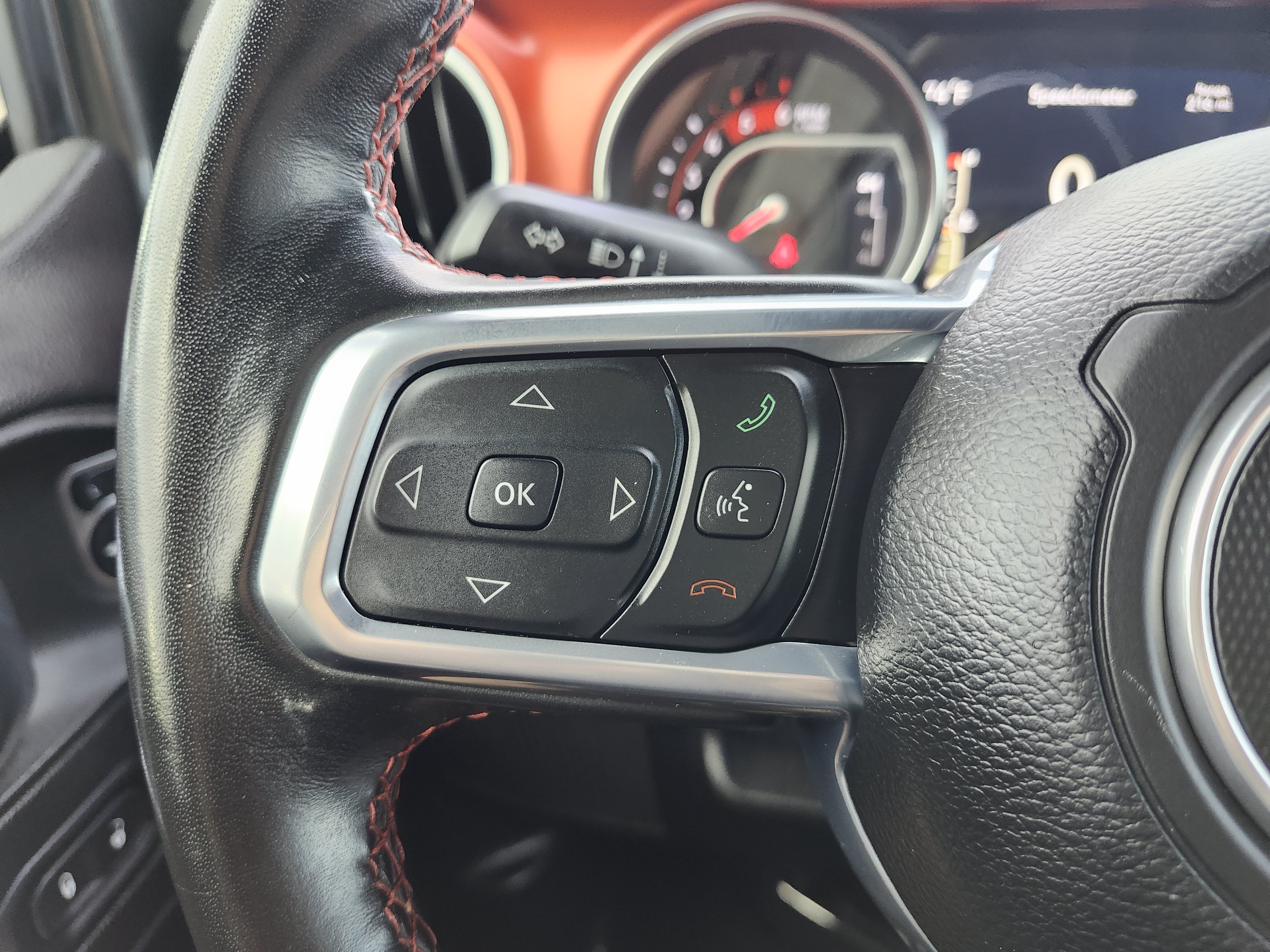 Used 2021 Jeep Wrangler Unlimited Rubicon AWD/4WD image 35