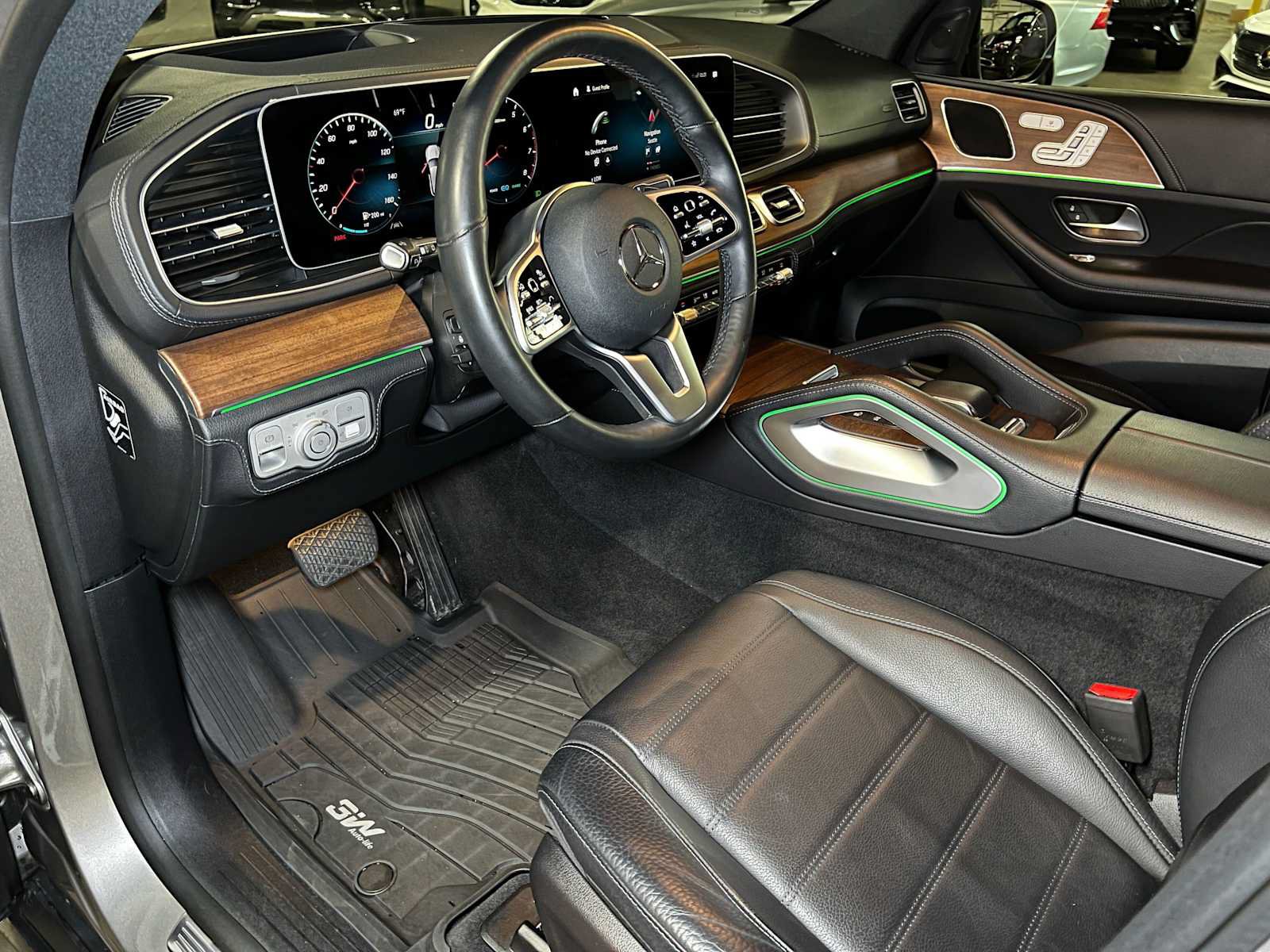 Certified 2021 Mercedes-Benz GLE 450 4MATIC image 26