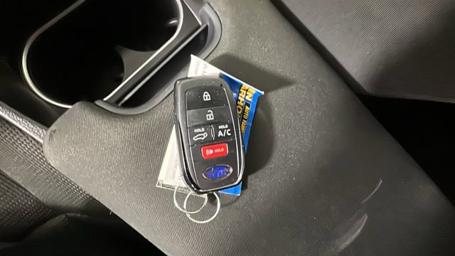 Used 2024 Subaru Solterra AWD/4WD image 22