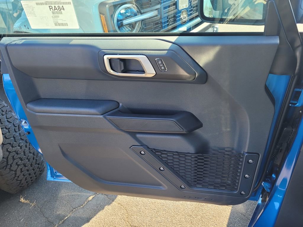 New 2025 Ford Bronco 4-Door image 37