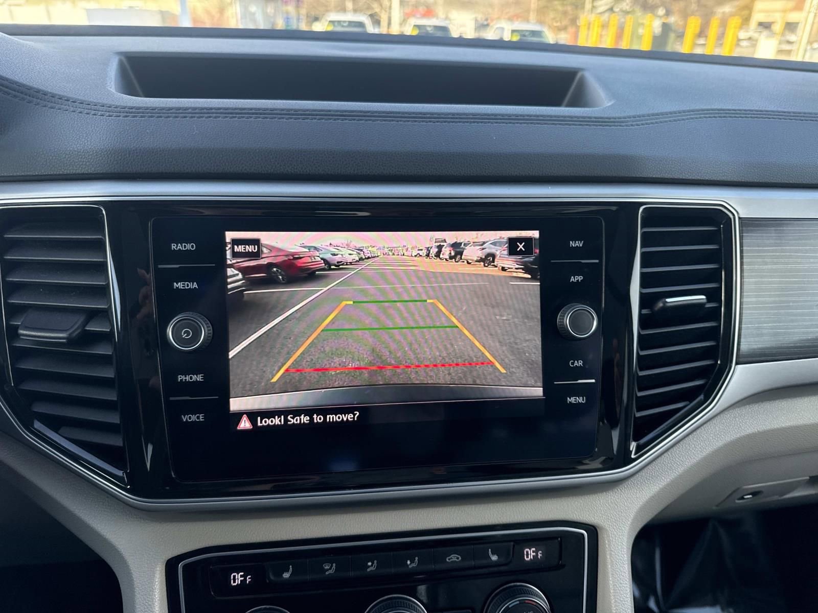 Used 2019 Volkswagen Atlas SEL image 28