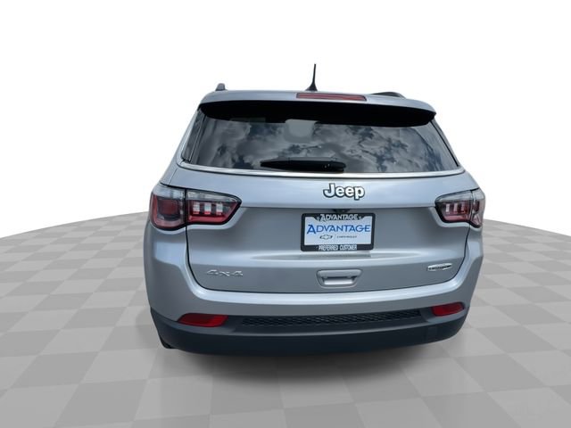 Used 2022 Jeep Compass Latitude w/ Sun and Sound Group image 7