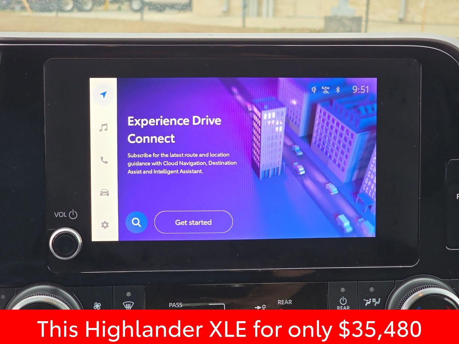 Used 2023 Toyota Highlander XLE image 31