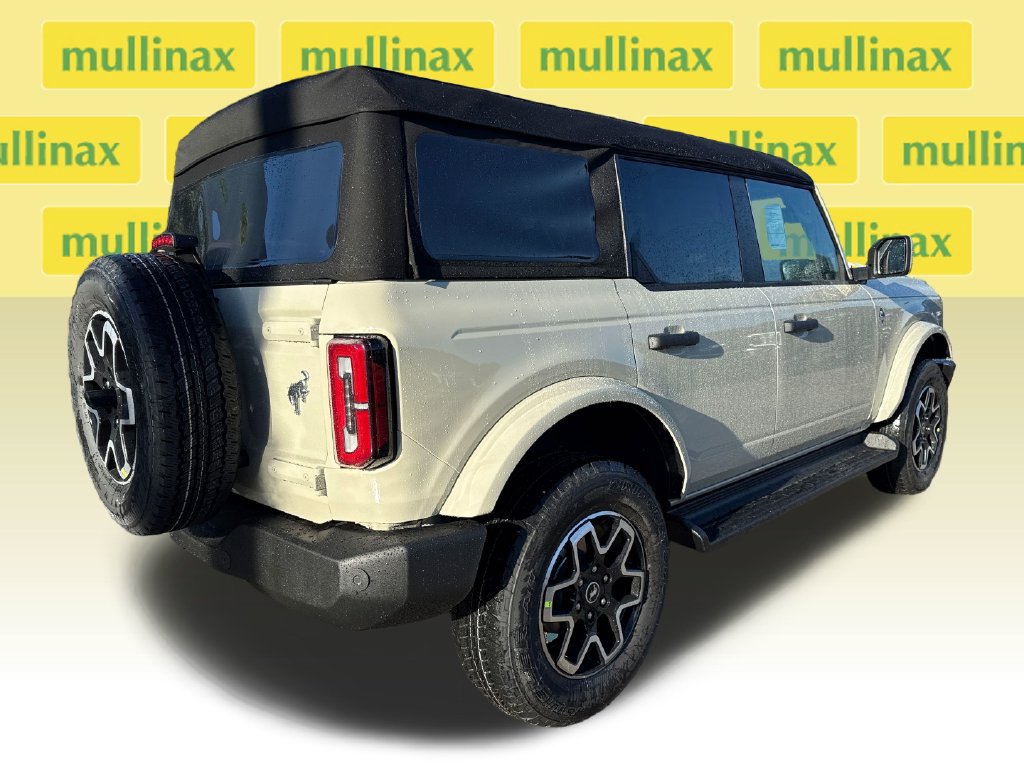 New 2026 Ford Bronco Outer Banks AWD/4WD image 16
