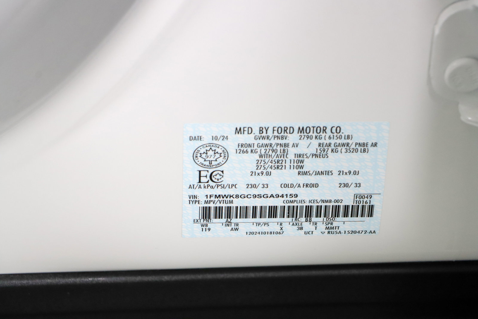 Used 2025 Ford Explorer ST AWD/4WD image 35
