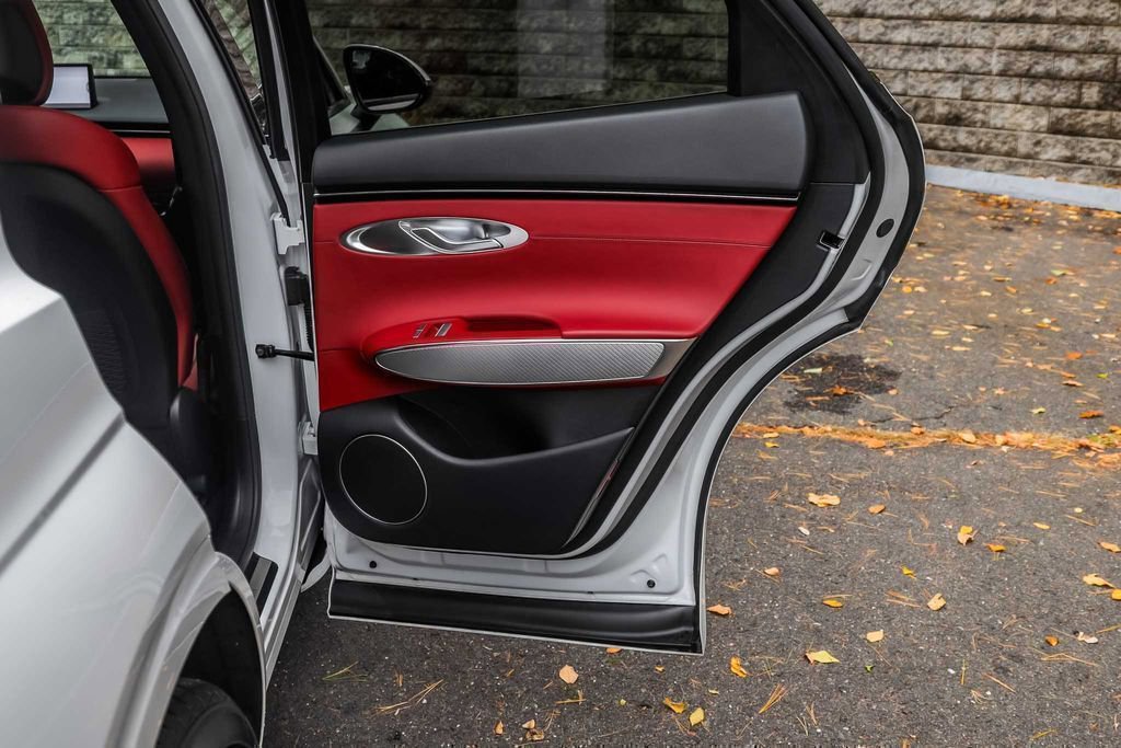 Used 2023 Genesis GV70 3.5T Sport w/ Cargo Package image 16