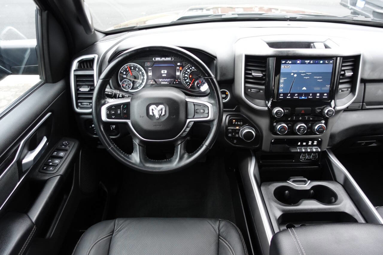 Used 2022 RAM 1500 Big Horn AWD/4WD image 40