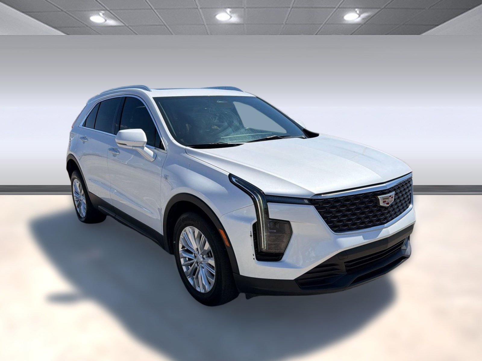 Used 2024 Cadillac XT4 Luxury w/ LPO, Floor Liner Package image 6