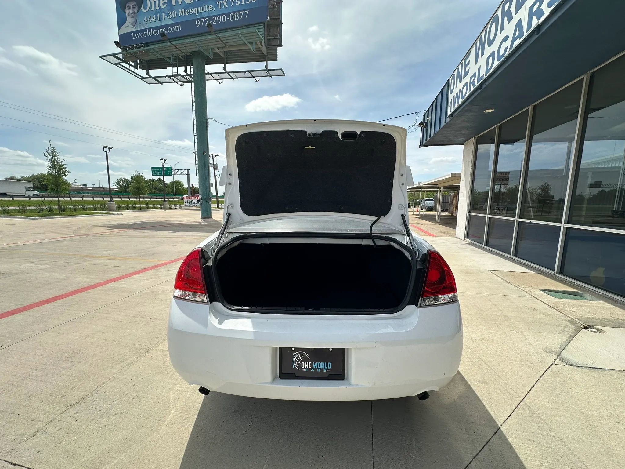 Used 2013 Chevrolet Impala LTZ image 9