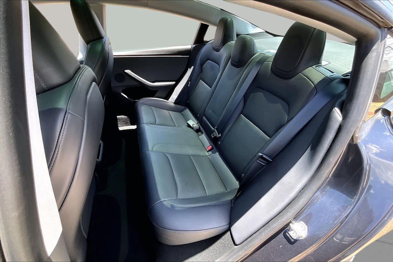 Used 2024 Tesla Model 3 Standard Range RWD image 18
