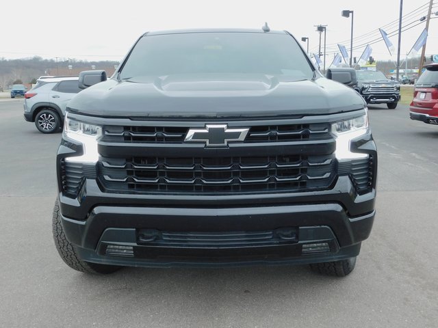 Used 2024 Chevrolet Silverado 1500 RST w/ Z71 Off-Road Package image 3