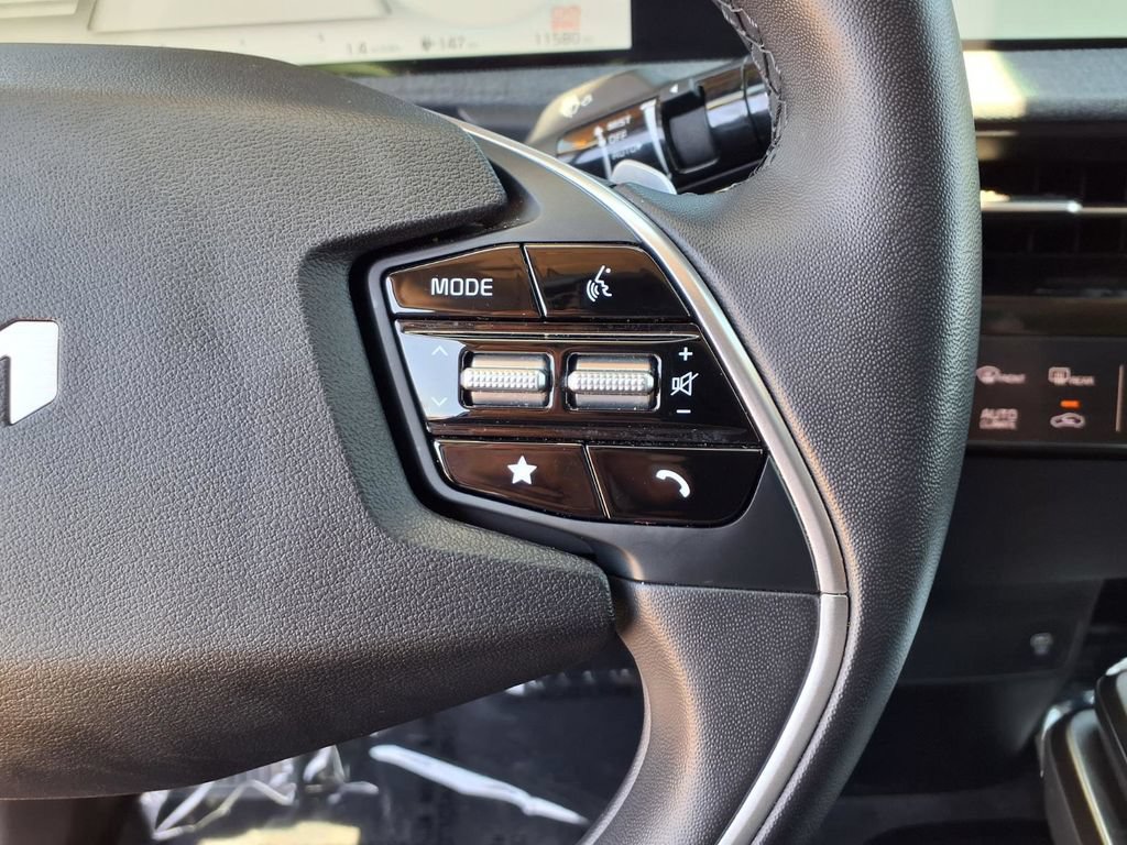 Certified 2024 Kia EV6 Light RWD image 21