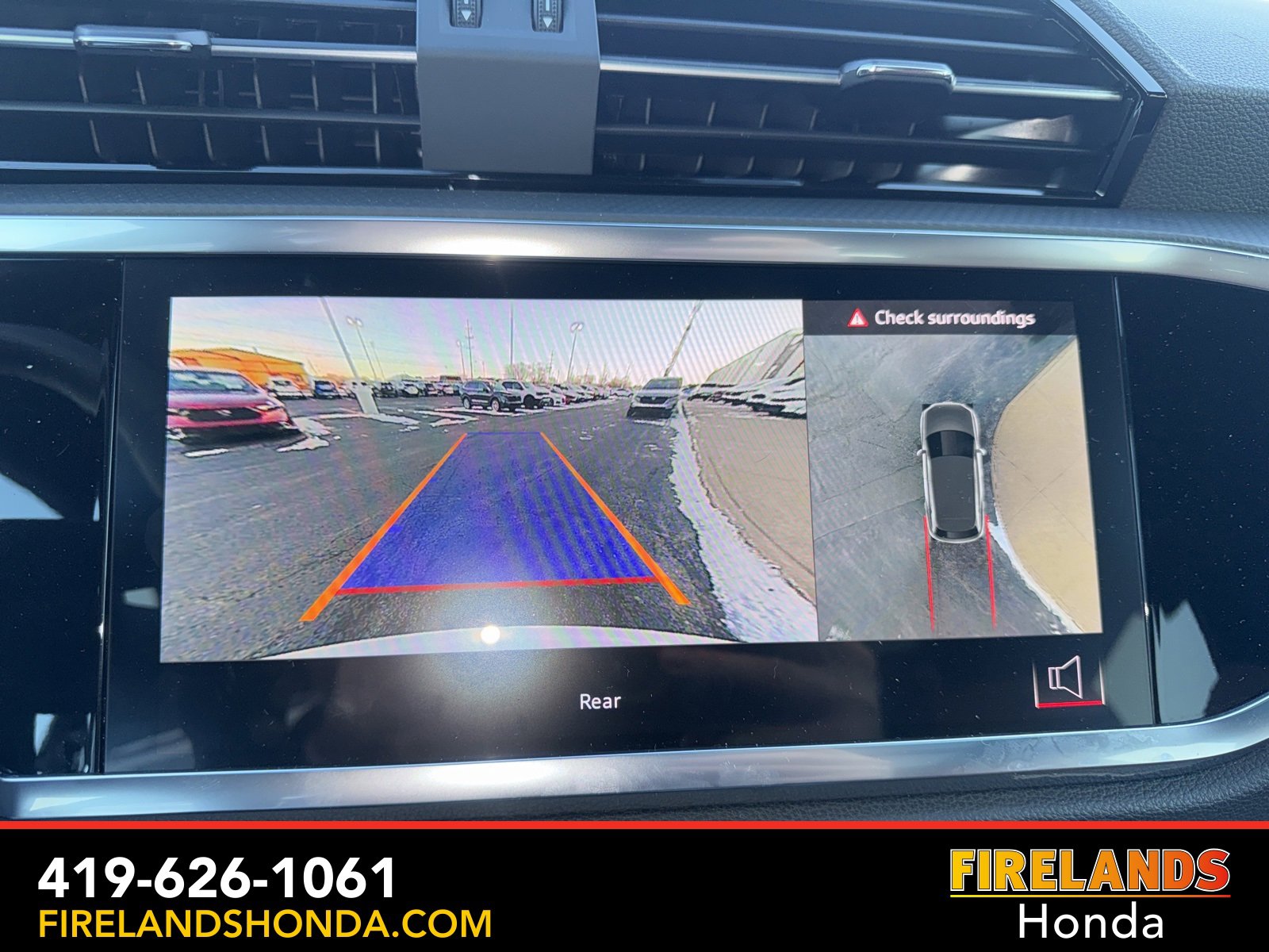 Used 2024 Audi Q3 2.0T Premium Plus image 26