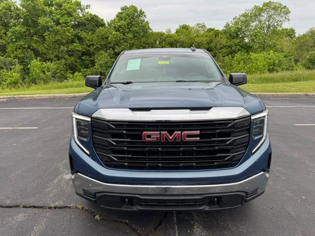 Used 2024 GMC Sierra 1500 Pro w/ Convenience Package AWD/4WD image 8