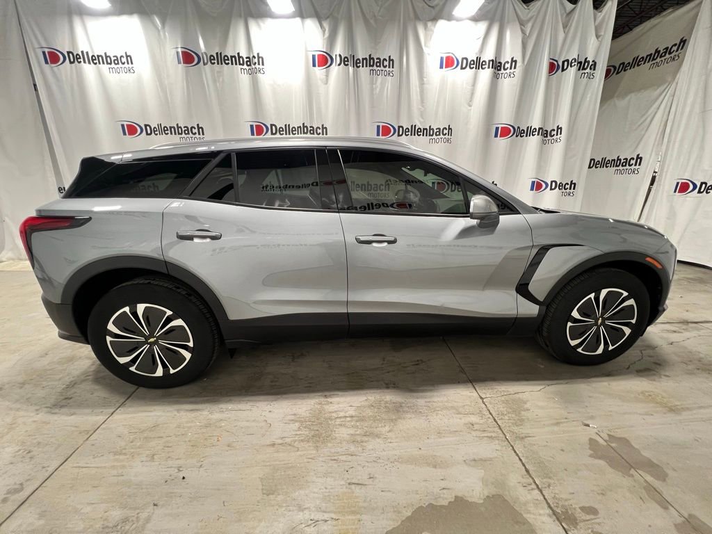 Used 2024 Chevrolet Blazer EV LT AWD/4WD image 5