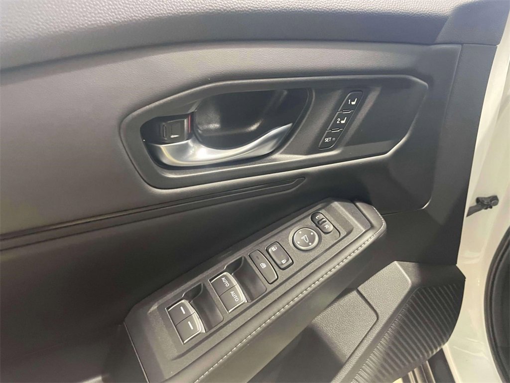 Used 2024 Honda Accord Sport image 15