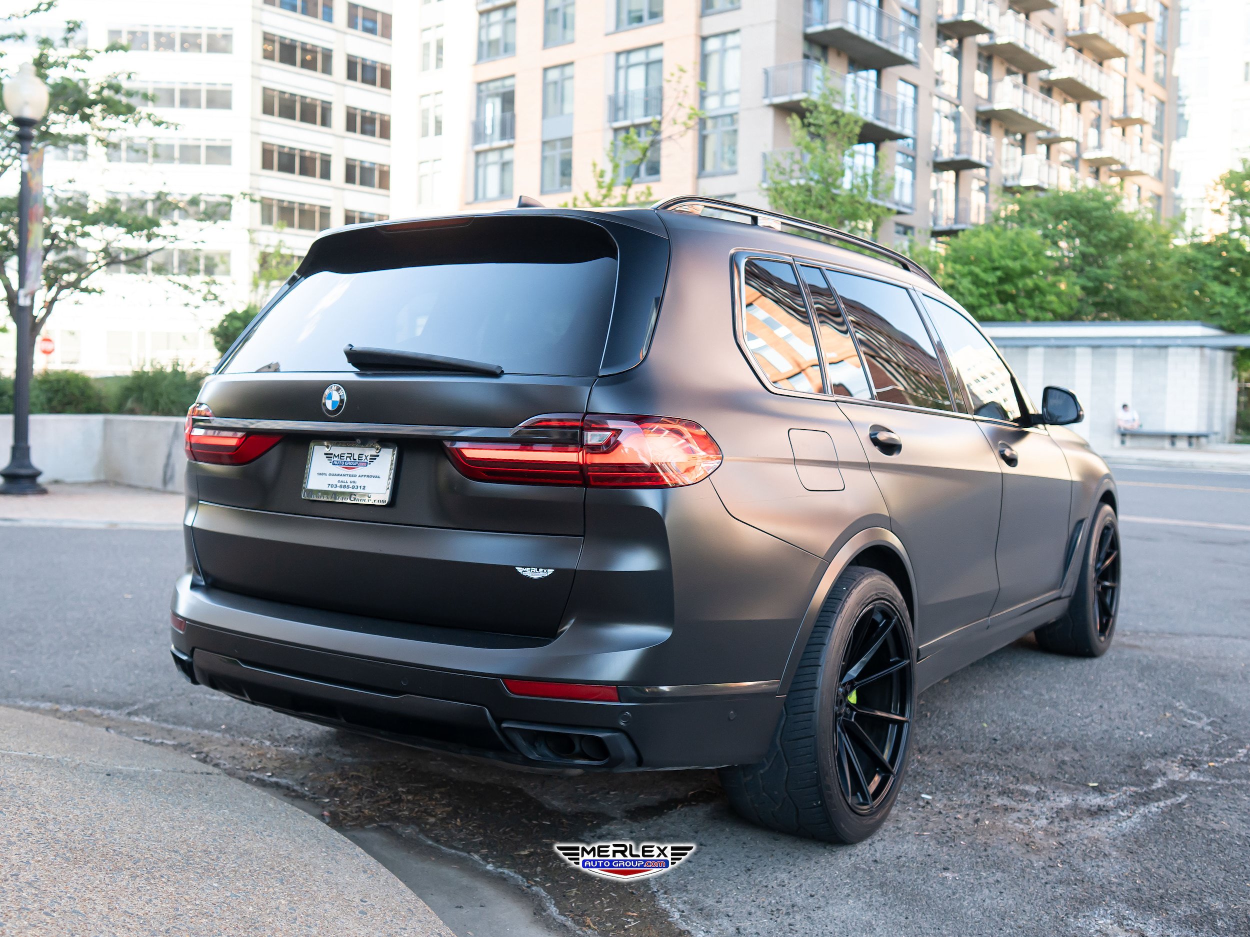 Used 2019 BMW X7 xDrive50i w/ Executive Package AWD/4WD image 7