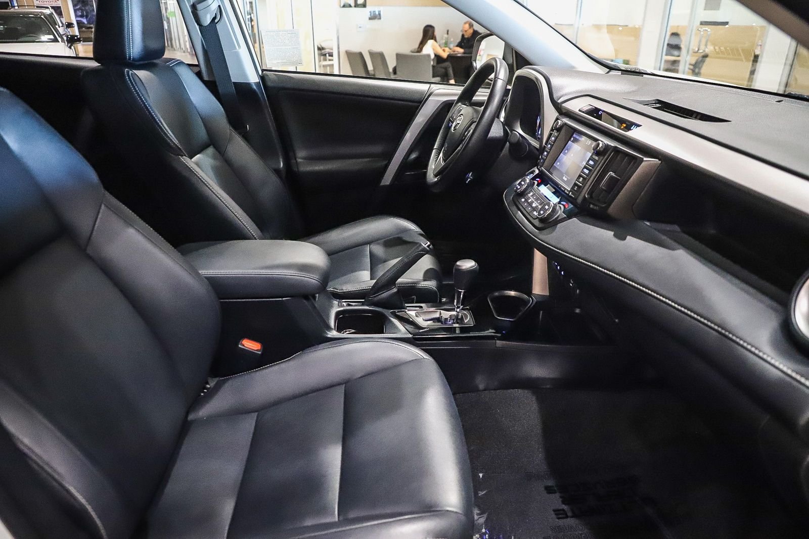 Certified 2017 Toyota RAV4 Limited w/ Advanced Technology Package AWD/4WD image 17