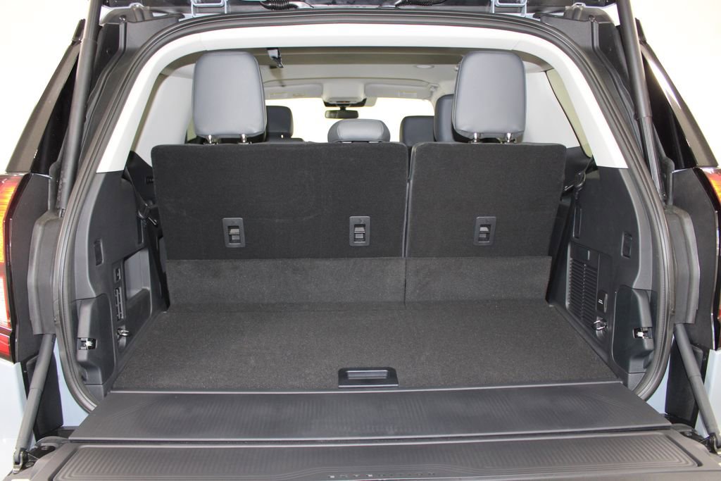 New 2026 Ford Expedition Active image 16