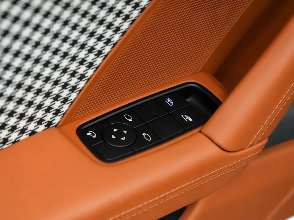 Certified 2024 Porsche 911 Turbo AWD/4WD image 19