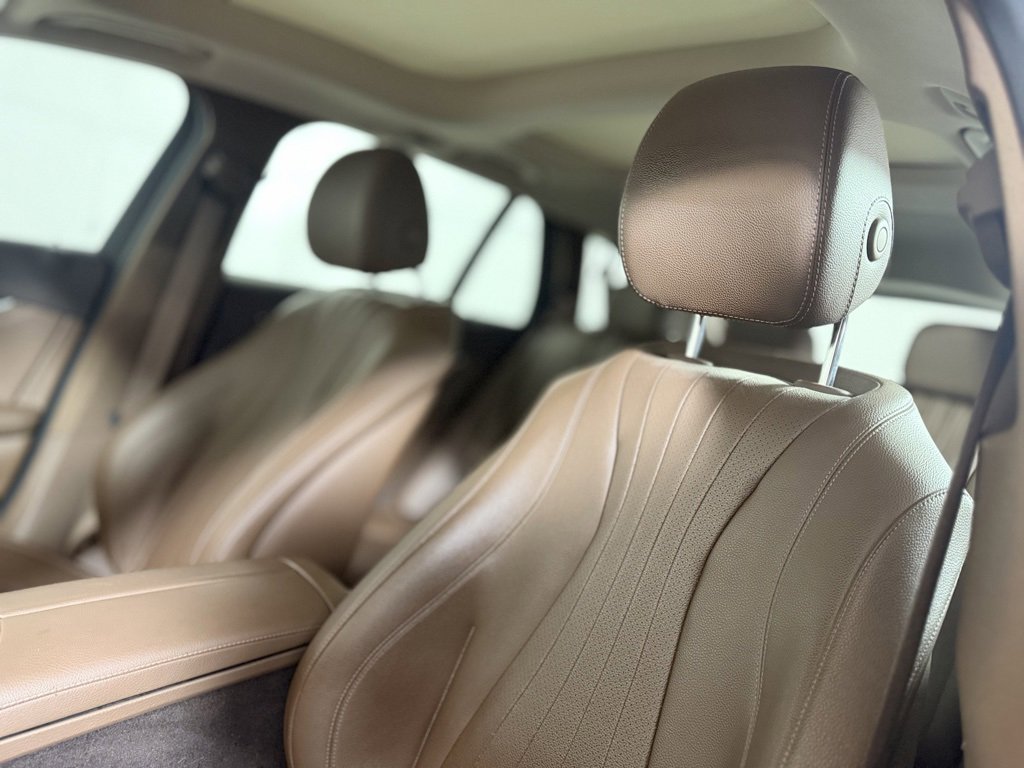 Used 2019 Mercedes-Benz E 450 E 450 w/ Premium Package image 17