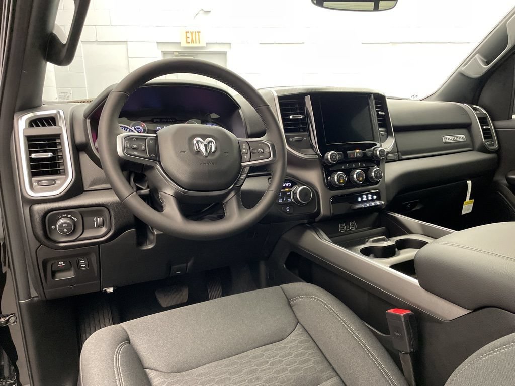 New 2026 RAM 1500 Big Horn AWD/4WD image 14