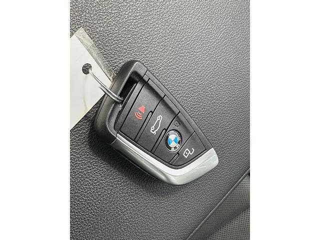 Certified 2025 BMW 330i xDrive Sedan image 33