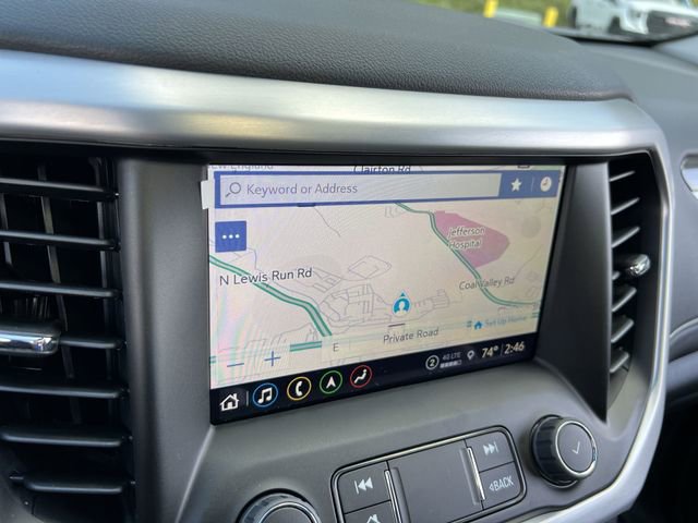 Used 2023 GMC Acadia SLT w/ Preferred Package image 12