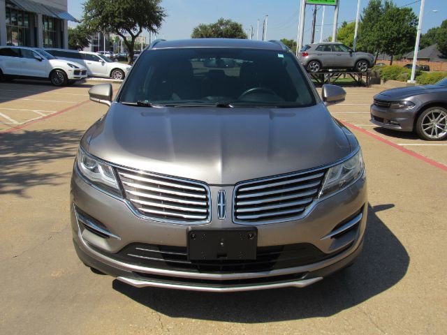 Used 2016 Lincoln MKC Premiere image 2