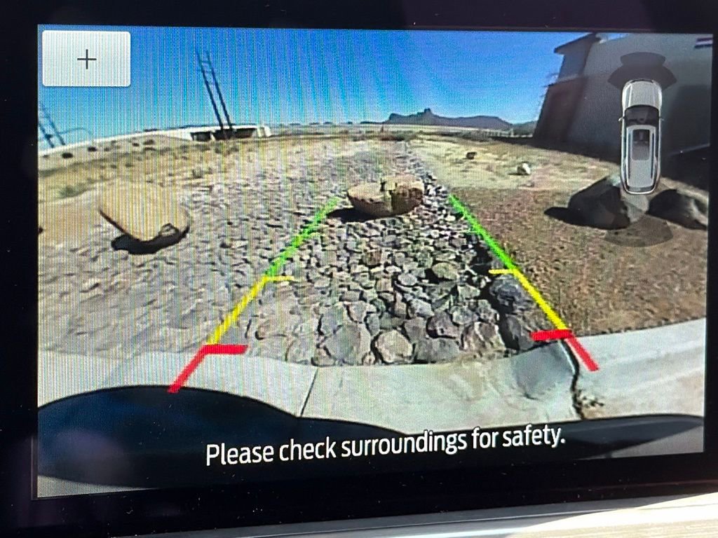 Used 2022 Ford Escape Titanium w/ Class II Trailer Tow Package image 24