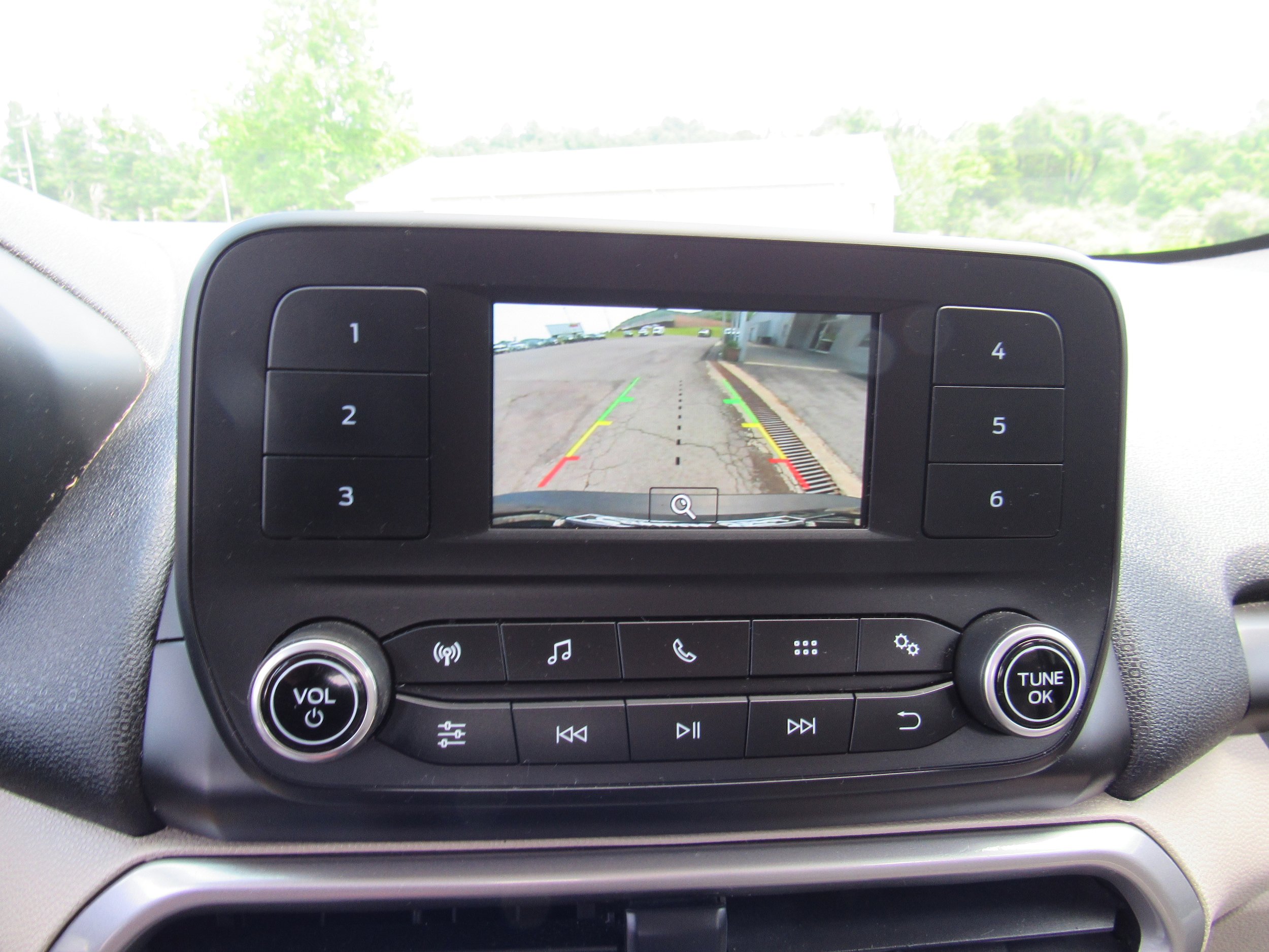 Used 2021 Ford EcoSport S AWD/4WD image 17