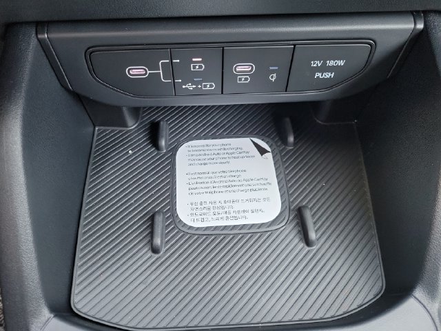 New 2026 Kia K4 GT-Line Turbo FWD image 24