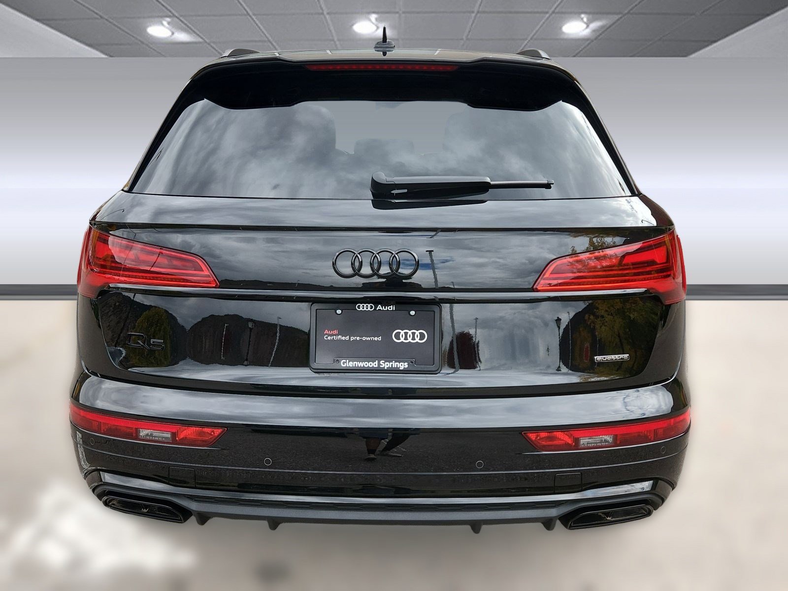 Used 2025 Audi Q5 2.0T Premium w/ Convenience Plus Package image 14