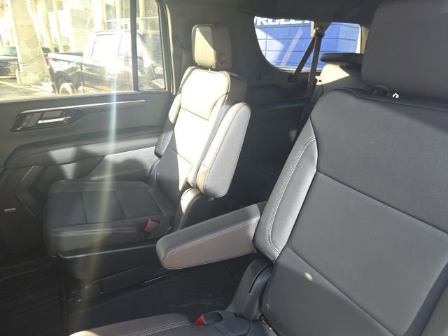 New 2025 Chevrolet Suburban LT w/ Advanced Technology Package image 6