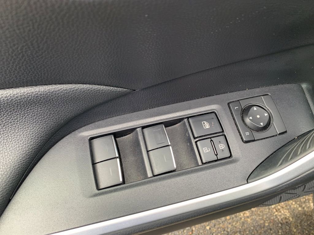 Used 2023 Toyota RAV4 XLE Premium AWD/4WD image 13