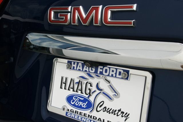 Used 2023 GMC Terrain SLT FWD image 9