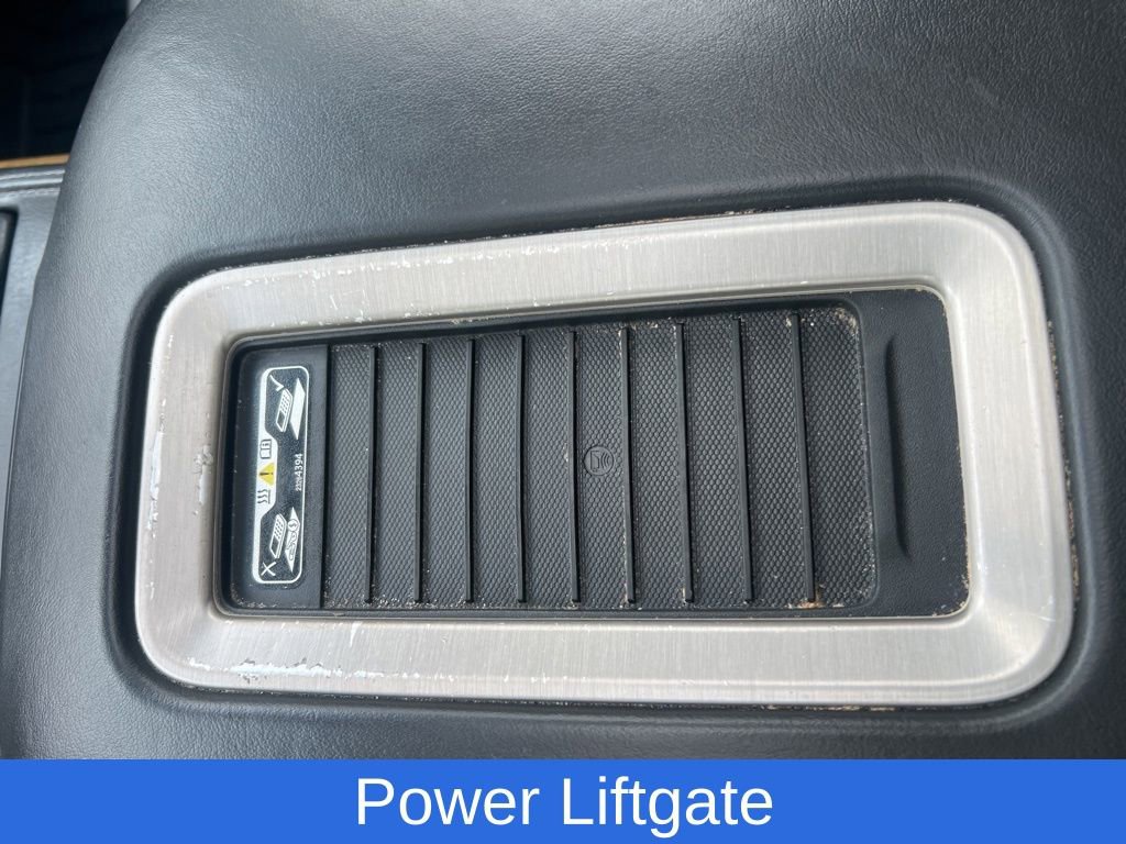 Used 2016 GMC Yukon Denali w/ Open Road Package image 19