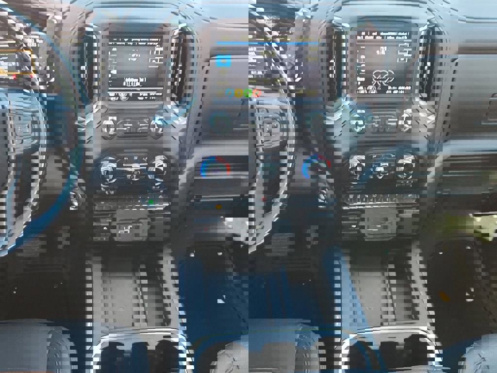 Used 2023 GMC Sierra 2500 AT4 w/ AT4 Preferred Package image 11