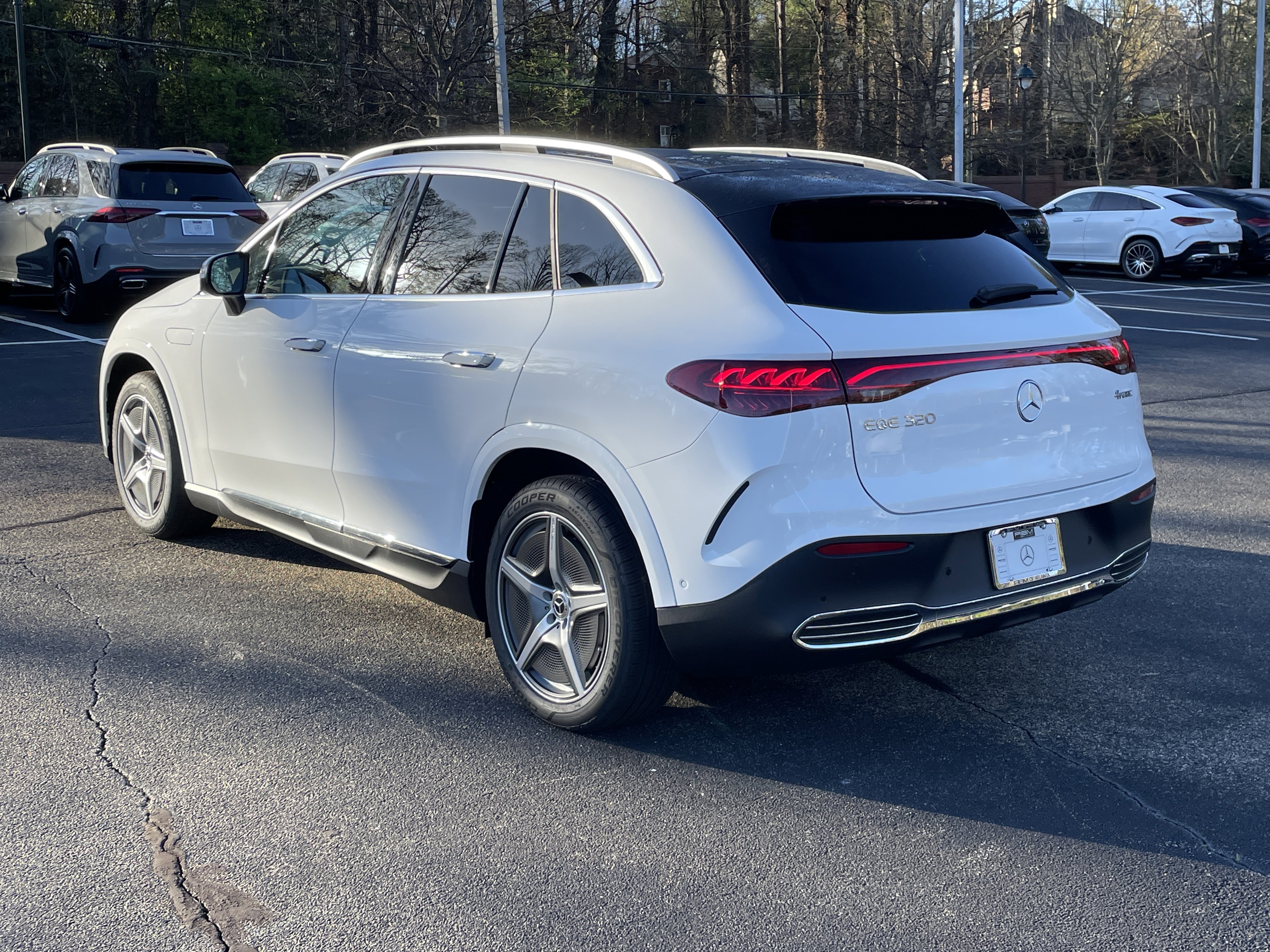 New 2026 Mercedes-Benz EQE 320 4MATIC SUV image 11