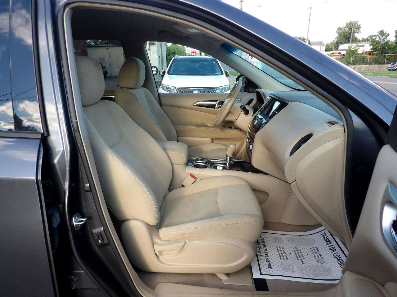 Used 2013 Nissan Pathfinder S image 21