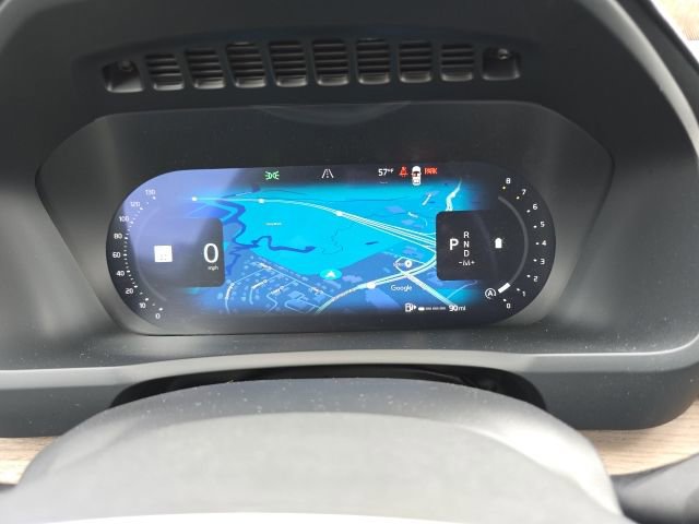 Certified 2025 Volvo XC90 B5 Plus image 34