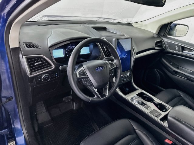 Certified 2024 Ford Edge SEL w/ Convenience Package AWD/4WD image 15