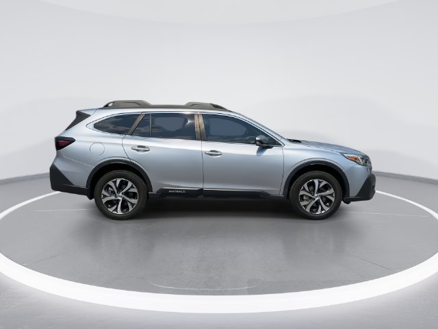 Used 2022 Subaru Outback Limited AWD/4WD image 8