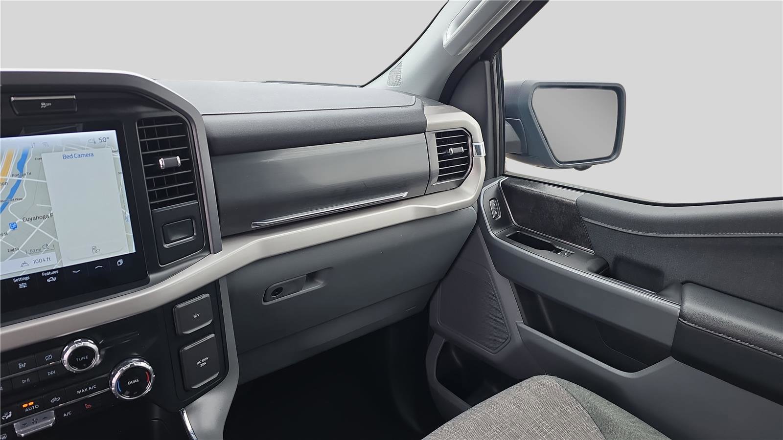 Used 2023 Ford F150 Lightning XLT image 16